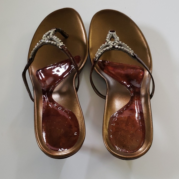 Shoes - Picture 3 of 5